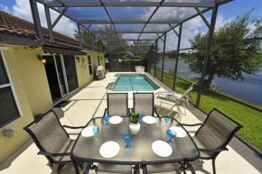 Stylish 4 bedroom -- Villa Sol Resort home